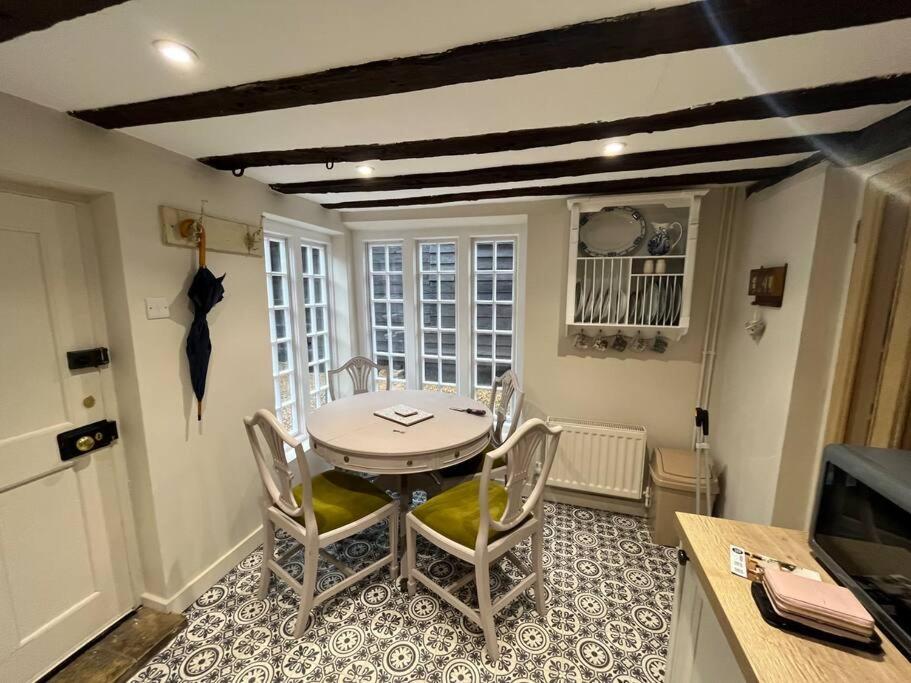 Godmanchester Historic Cambridgeshire Cottage מראה חיצוני תמונה