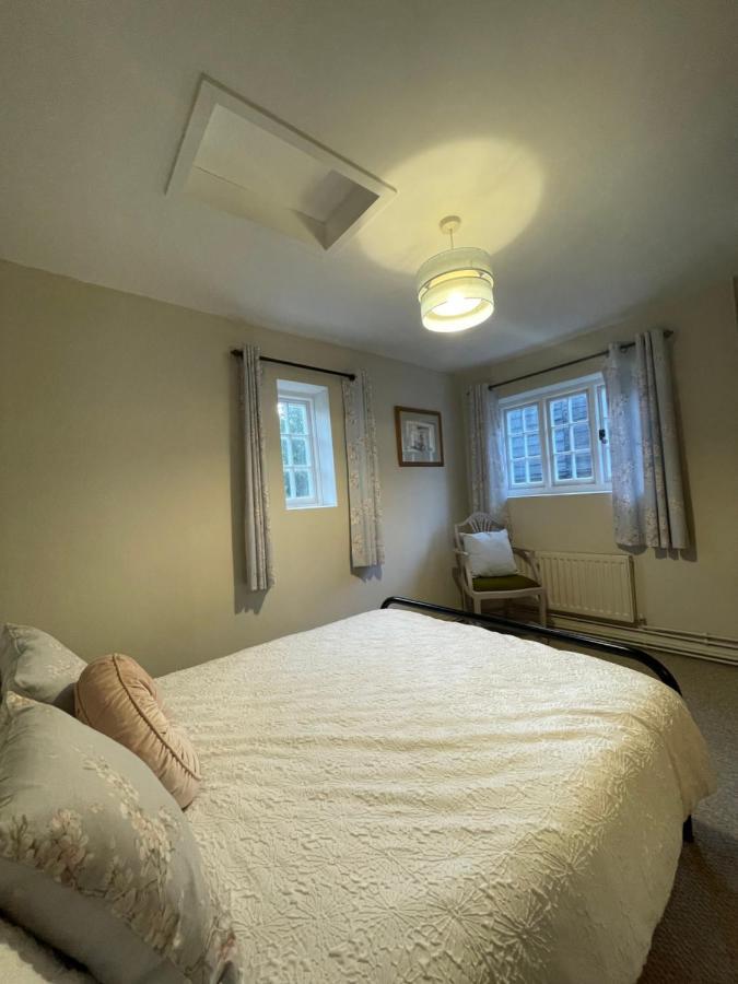 Godmanchester Historic Cambridgeshire Cottage מראה חיצוני תמונה